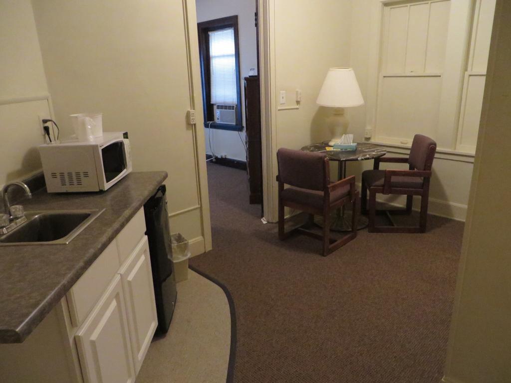Travelers Hotel Rochester Zimmer foto